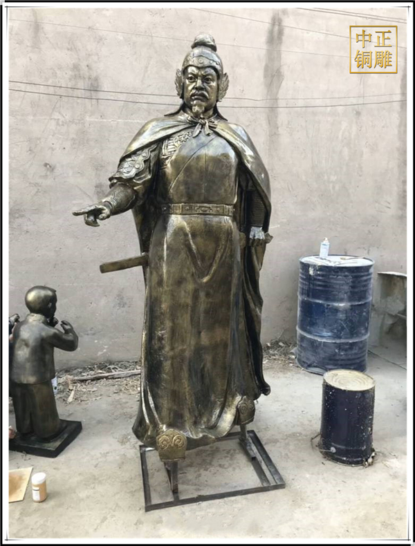 厂家供应古代将军雕塑.jpg