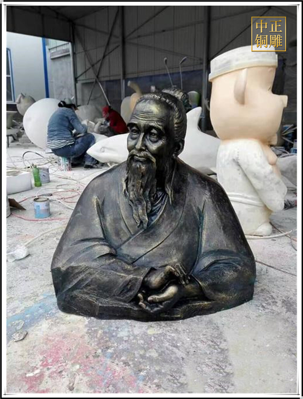 名医雕塑.jpg