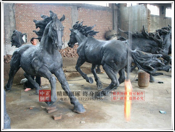 铜马雕塑厂家.jpg