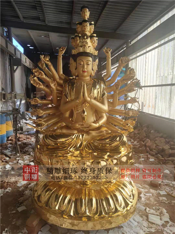 千手观音铜雕塑.jpg