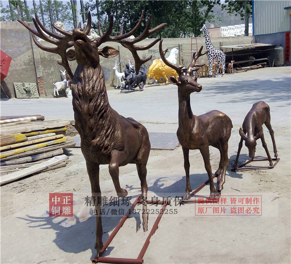 大型铜鹿雕像价钱.jpg