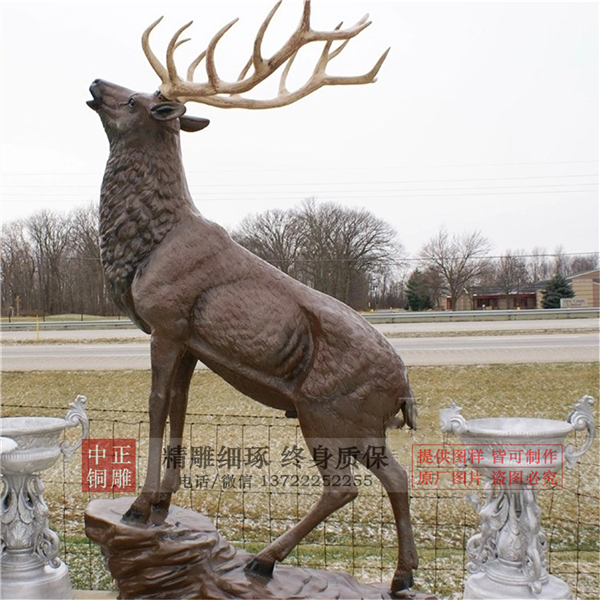 铜鹿生产厂家.jpg