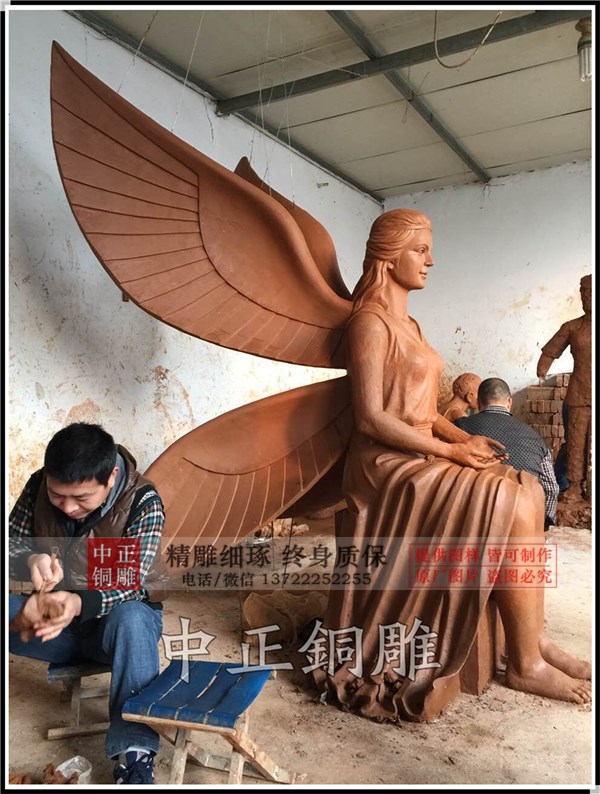 六翼天使铜雕塑.jpg