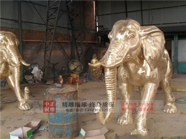 2米铜大象.jpg