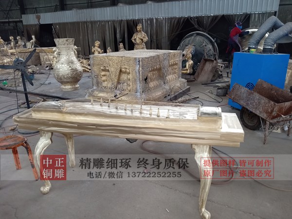 古筝铜雕塑.jpg