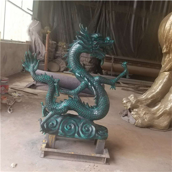 铜龙雕塑摆件.jpg