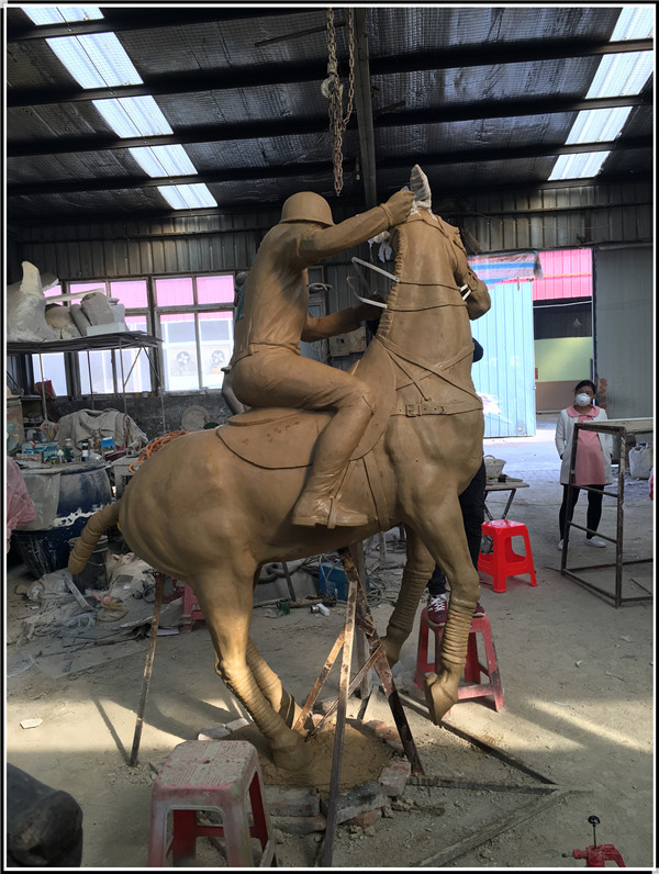 骑马打球铸铜雕塑|打马球铸铜雕厂家