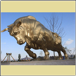 奋斗铜牛雕塑