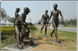 街头公园人物铜雕塑