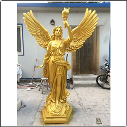 光明女神铜雕塑