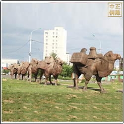 大型室外骆驼团队雕塑