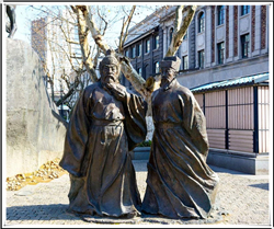 公园岳飞铜像